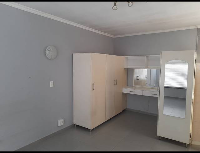 0 bed property to rent in FARNINGHAM RIDGE